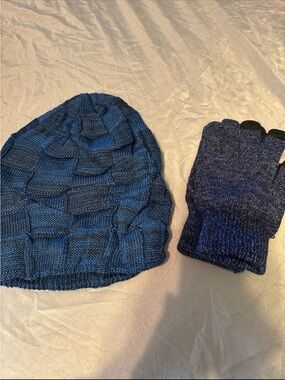 Women's Navy Knit Beanie and Fingerless Gloves Set
